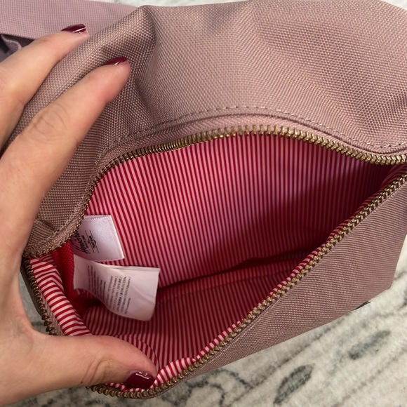 Herschel Dusty Rose Waist Pack - Picture 4 of 4